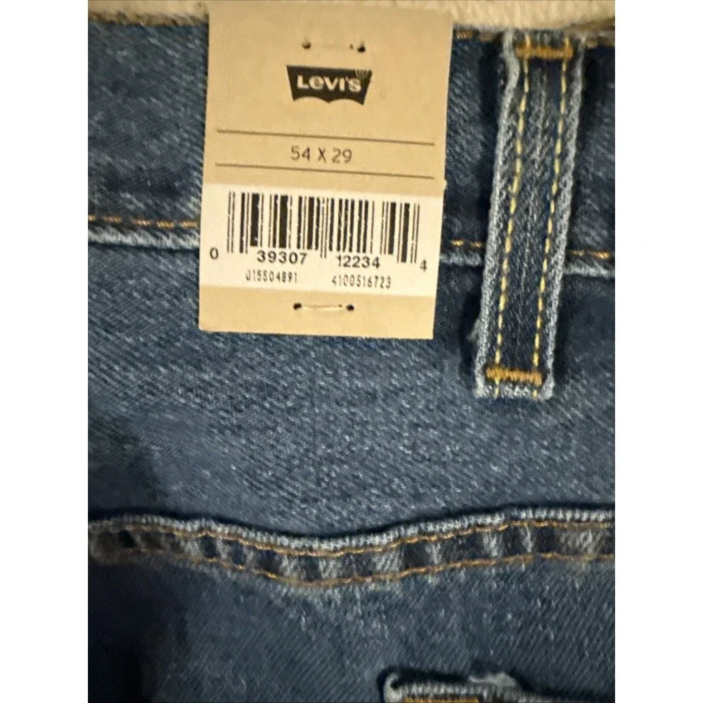 Levi's 550 Relaxed Fit Tapered Leg Medium Wash Blue Jeans Size‎ 54x29, NWT